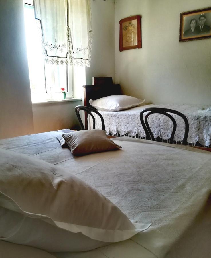 Dida Roko, Rustikalni Apartman S Terasom Kastela Exterior photo